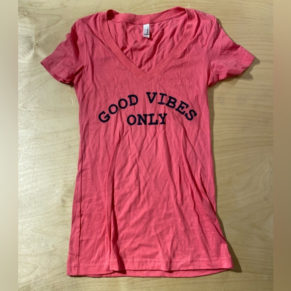Next Level Apparel Pink Fitted Short Sleeve Tee Small (MK)